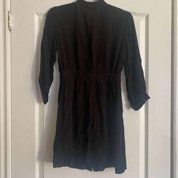 DYNAMITE BLACK DRESS WITH BELT - Picture 3 of 8